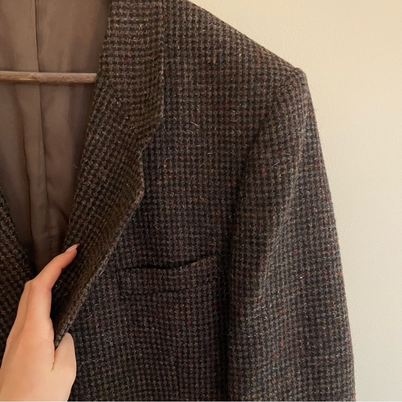 Boston Athletic Club by Gil Trueddson Sport Coat - Picture 4 of 15